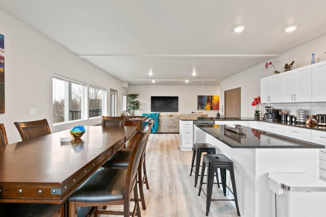 Huge-Fun-Trendy Apt By Perry District & Downtown สโปแคน ภายนอก รูปภาพ