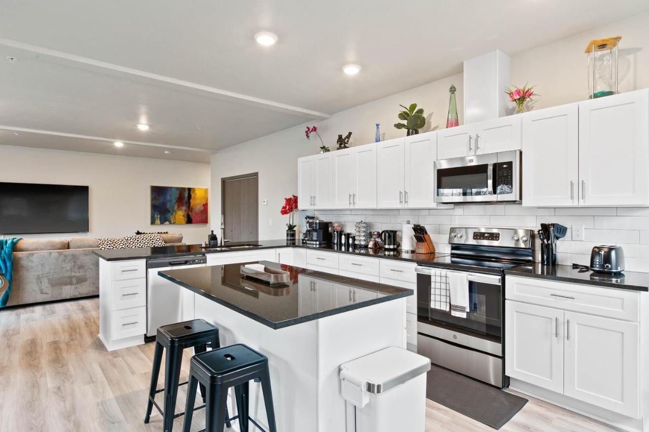 Huge-Fun-Trendy Apt By Perry District & Downtown สโปแคน ภายนอก รูปภาพ